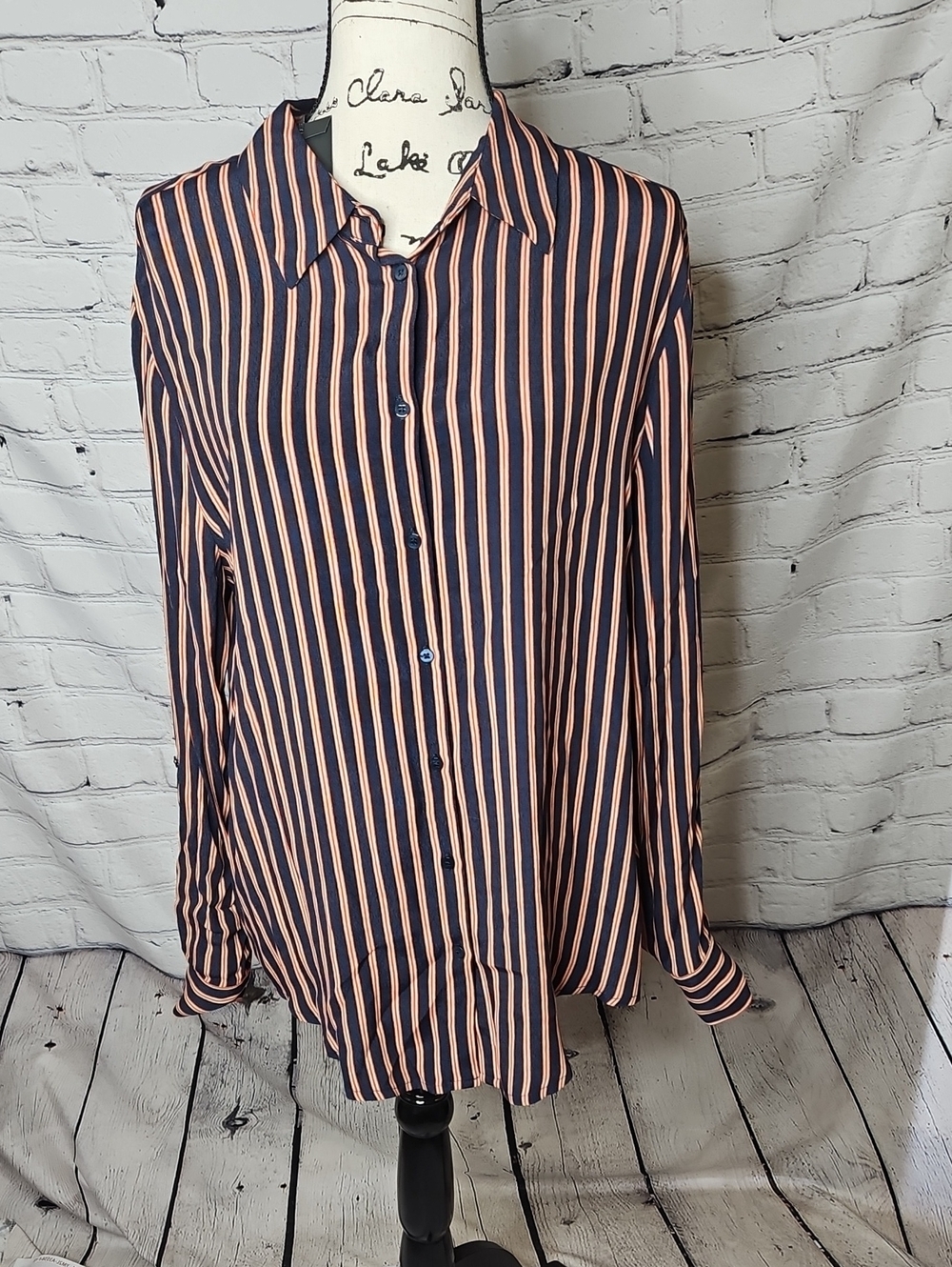 Madison by Belk Navy/Orange Stiped Button Down Blouse Size Large New with Tags